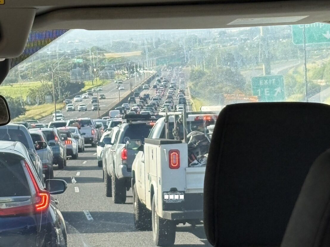 コオリナ　渋滞